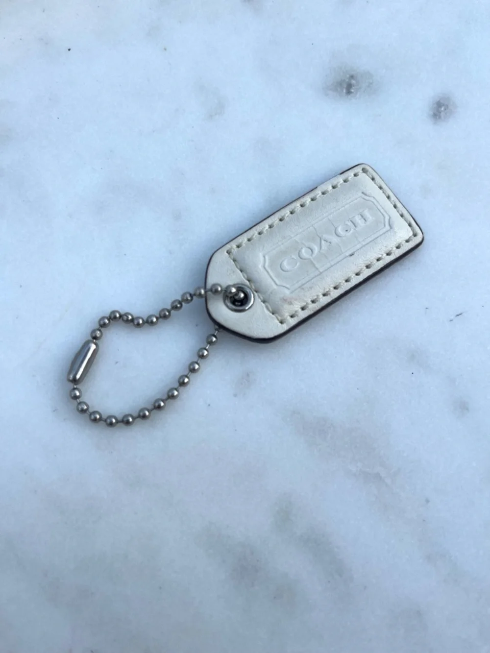 COACH Vintage Leather Hang Tag, Off White